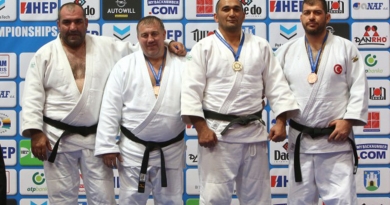 Veteran cüdoçularımızdan Avropa çempionatında 10 medal Veteran cüdoçularımızdan Avropa çempionatında 10 medal