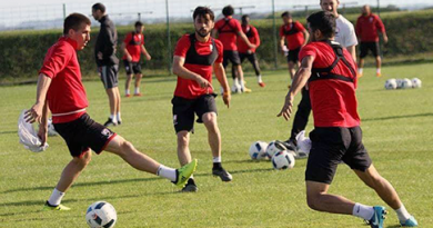 “Qəbələ” “Sumqayıt”la oyuna hazırlaşır “Qəbələ” “Sumqayıt”la oyuna hazırlaşır