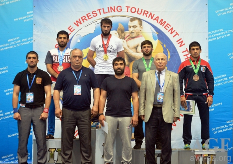azerbaycan-komandasi-dagistandan-8-medalla-donur