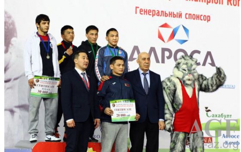 guleshchilerimiz-rusiyada-2-medal-qazandilar