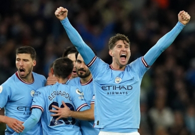 Con Stounz yayda ayrılır