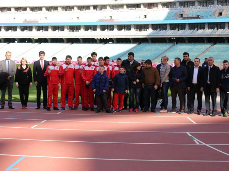 rusiyali-idmanchilar-baki-olimpiya-stadionunda