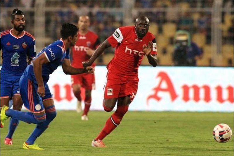 viktor-mendi-qebeleni-hindistana-deyishib