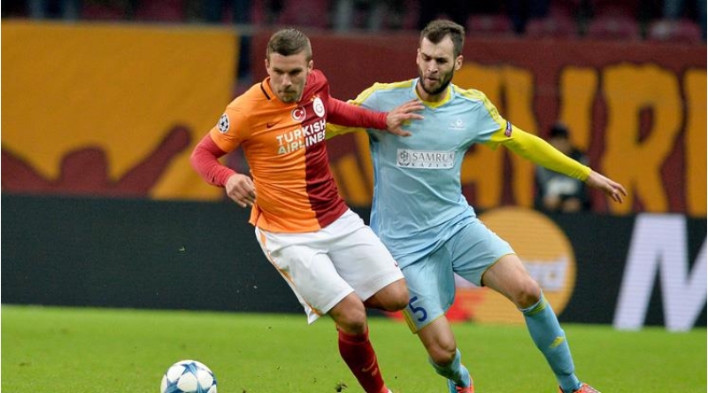 qalatasaray-chetin-sinaq-qarshisinda