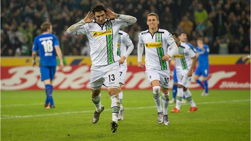 bundesliqa-borussiya-qalib-gedli