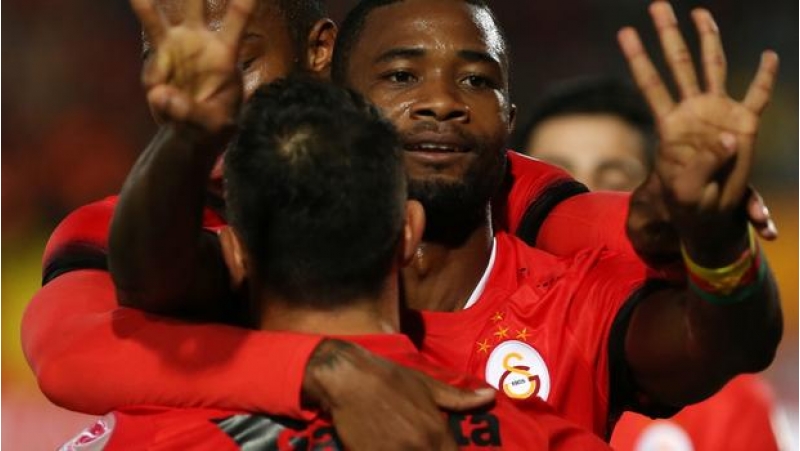 qalatasaray-ve-trabzonspor-novbeti-merhelede