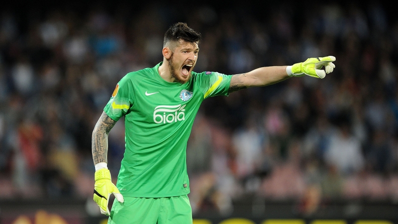 beshiktashin-qapichisi-la-liqada