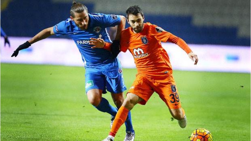 super-liqa-19-cu-tur-basha-chatdi