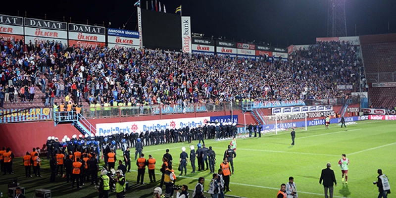 super-liqada-hakim-doyuldu