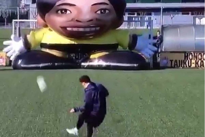 messi-neheng-robot-qapichiya-qarshi
