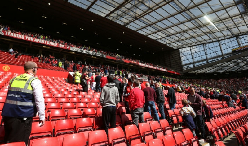 manchester-yunayted-uzun-muddet-stadionsuz-qala-biler-