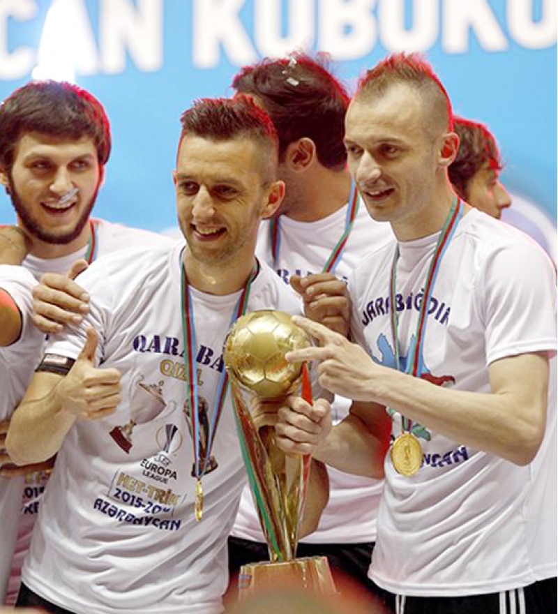 qarabag-kimlerle-yoluna-davam-edir