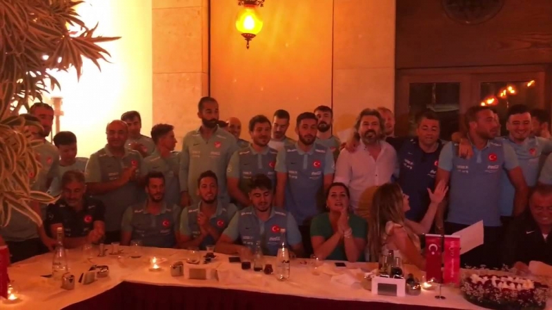 meshhur-bagdad-sherqisi-turkiye-millisinin-ifasinda