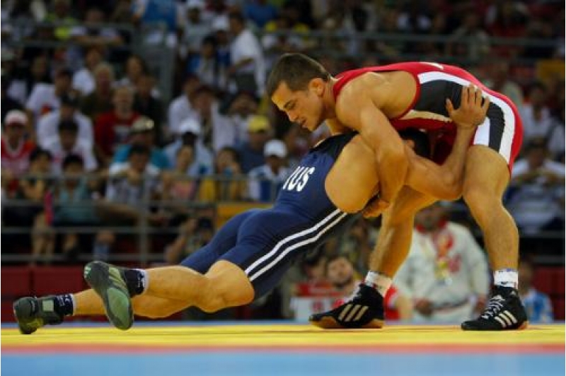 rovshen-bayramovun-novbeti-sinagi