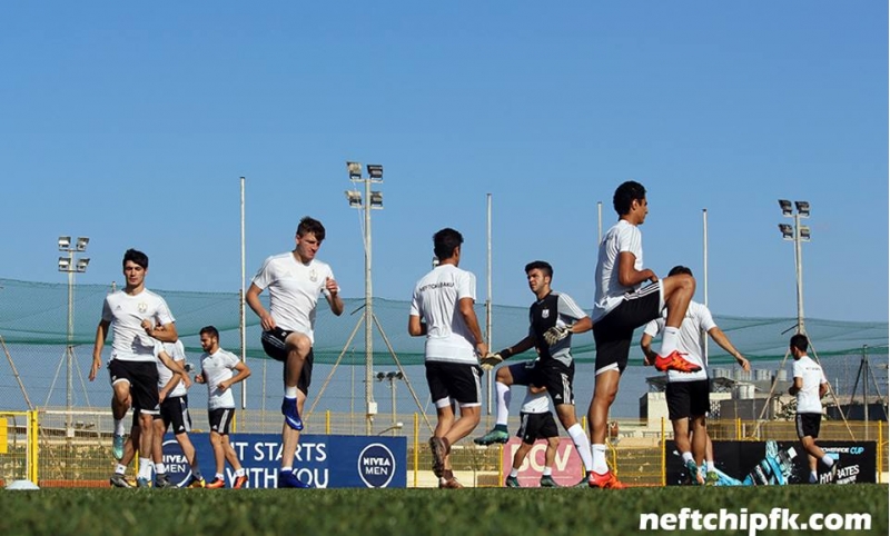 neftchi-baltsanla-oyuna-hazirlashir