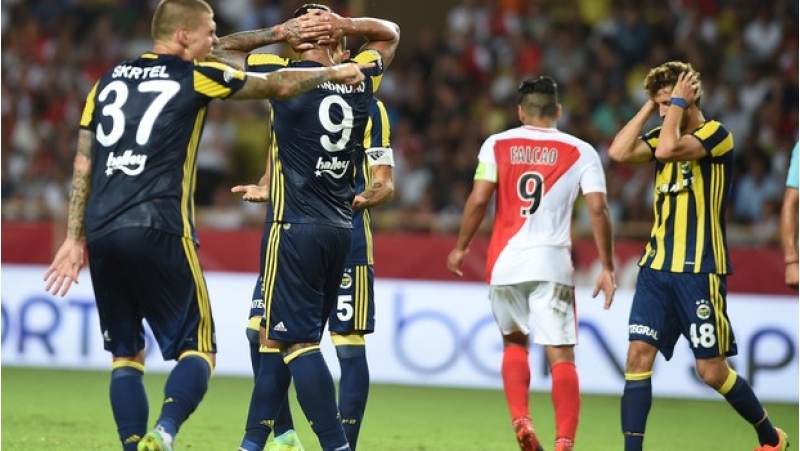 chl-fenerbaxcha-ve-shaxtyor-mubarizeni-dayandirdi