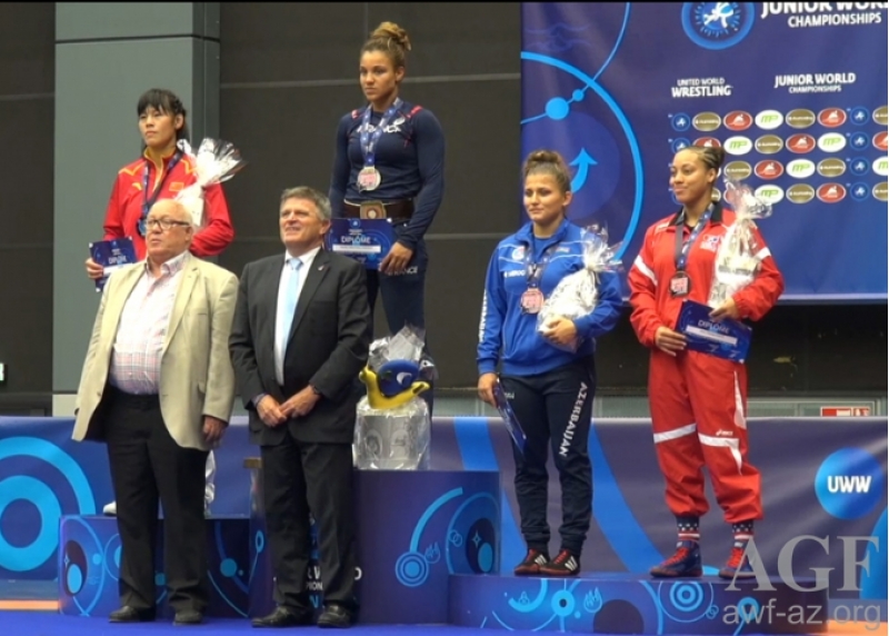 elis-manolovanin-burunc-ugrunda-gorushu