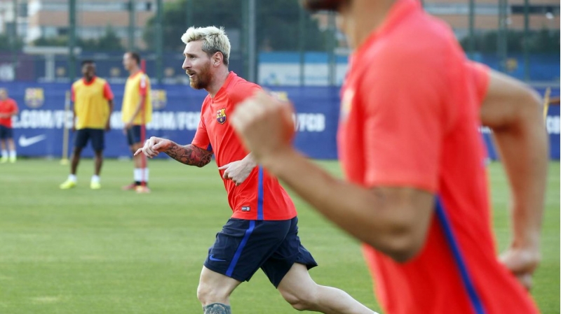 messi-meshqe-bashladi