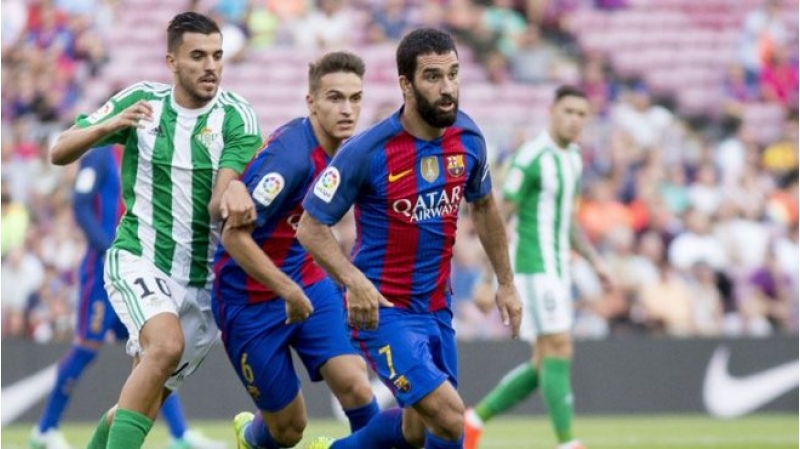 arda-turan-yoxsa-messi