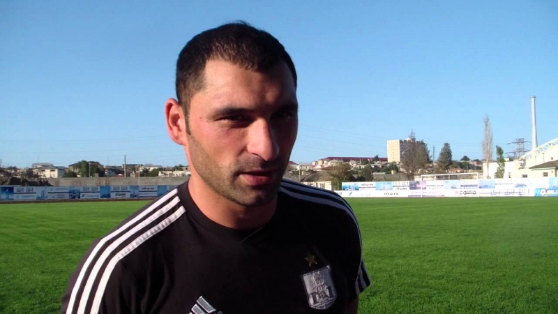 mahir-shukurov-qebeleye-qarshi-oynaya-biler