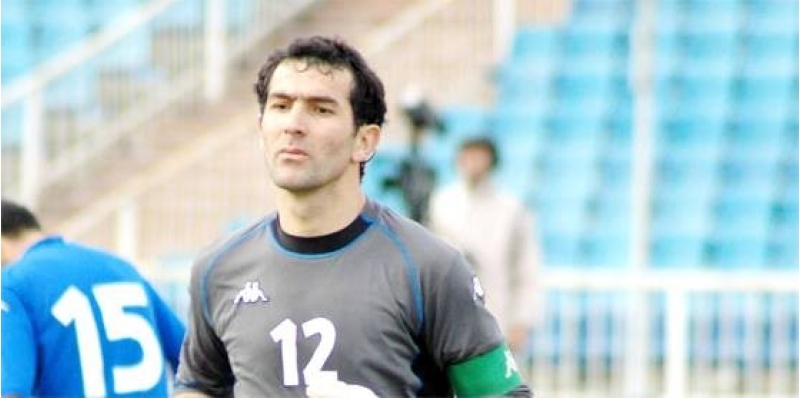 7-qat-azerbaycan-chempionu-futbola-qayitdi