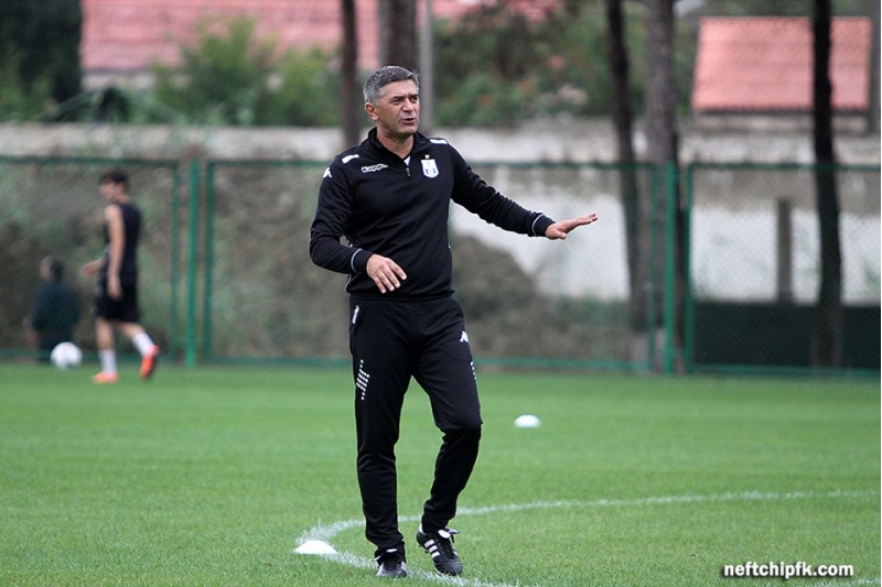 elxan-abdullayev-chox-guman-ki-onu-komandadan-kenarlashdiracagiq