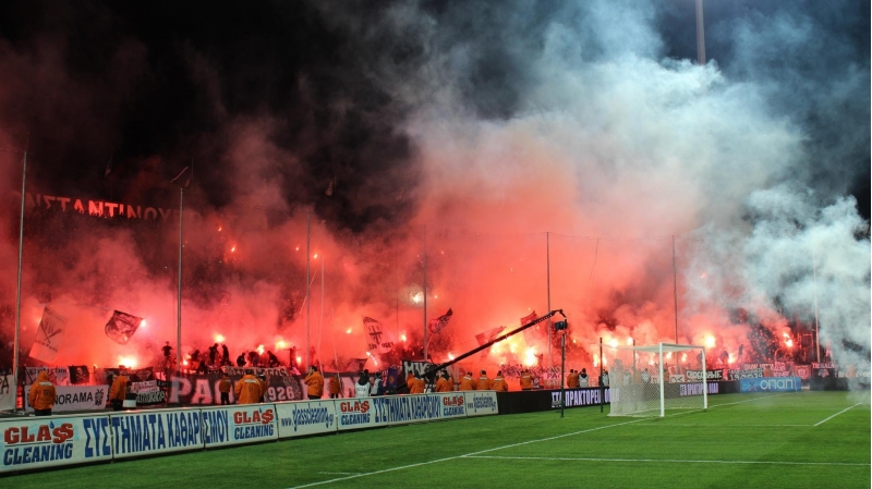 olimpiakos-paok-gorushunde-qalmaqal