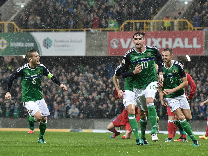 bu-gece-reqiblerimiz-meydana-chixir