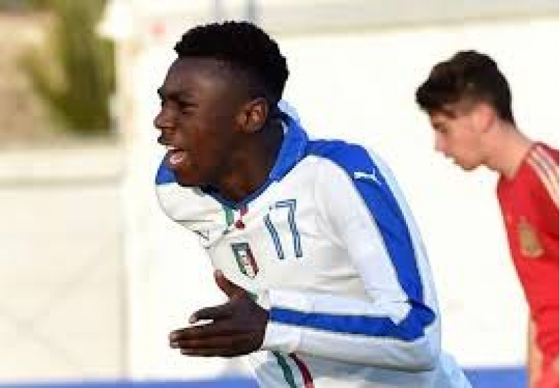 16-yashinda-debut-ede-biler