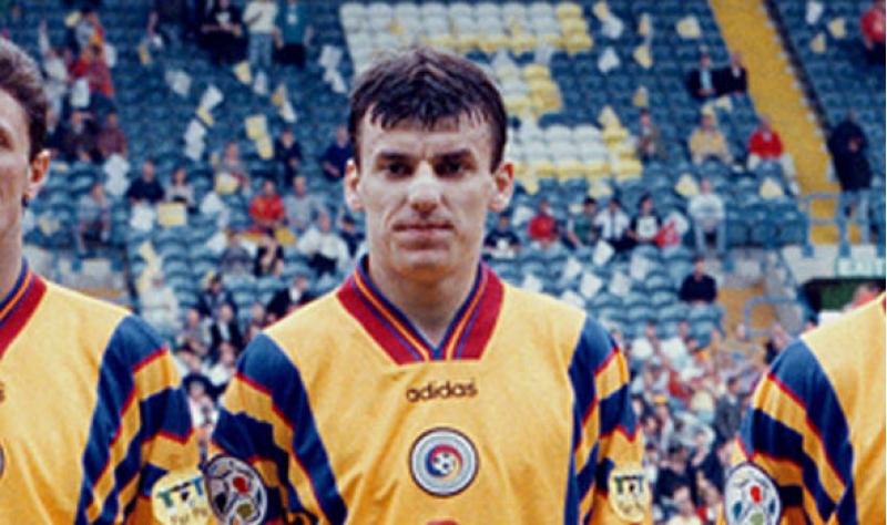 daha-bir-futbolchu-dunyasini-deyishdi