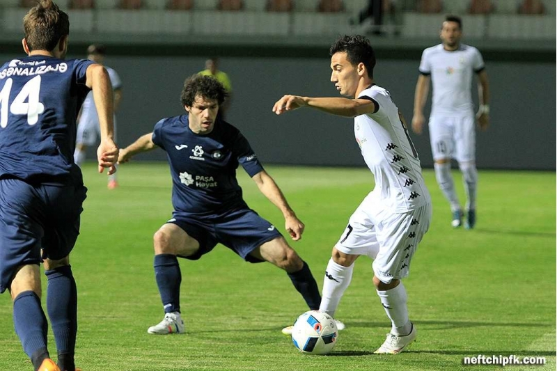 neftchi-sumqayitla-uz-uze-2