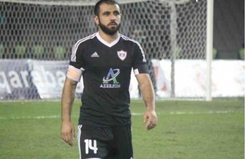 reshad-sadiqov-fiorentina-ile-oyuna-chixa-biler