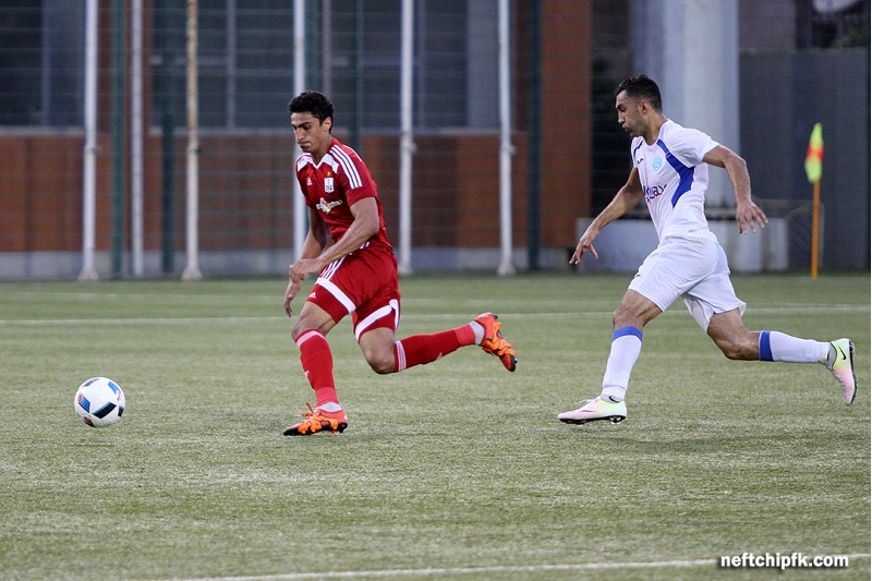 neftchi-azal-i-qebul-edir