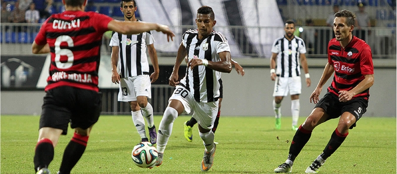neftchi-daha-iki-oyunchusunu-itirdi