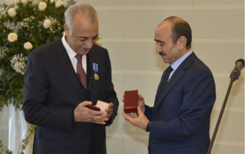 qarabagin-prezidentine-shohret-ordeni-teqdim-edildi