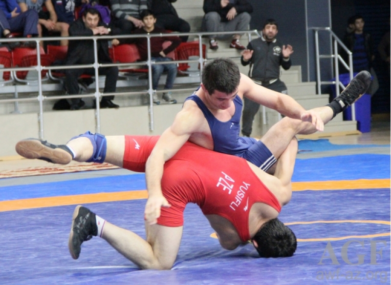 guleshchilerimiz-yakutska-yollanir