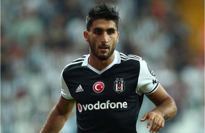 shenol-gunesh-ermeni-futbolchunu-qara-siyahiya-saldi