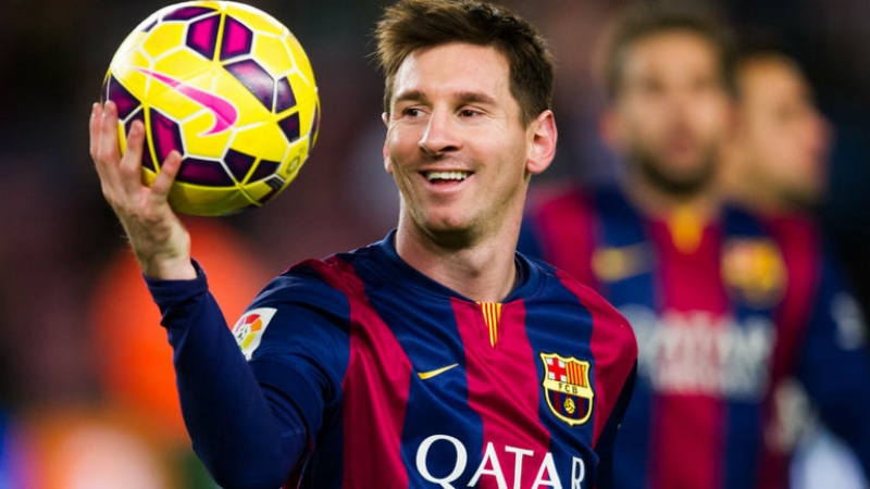 messi-qizil-butsi-geyinecek