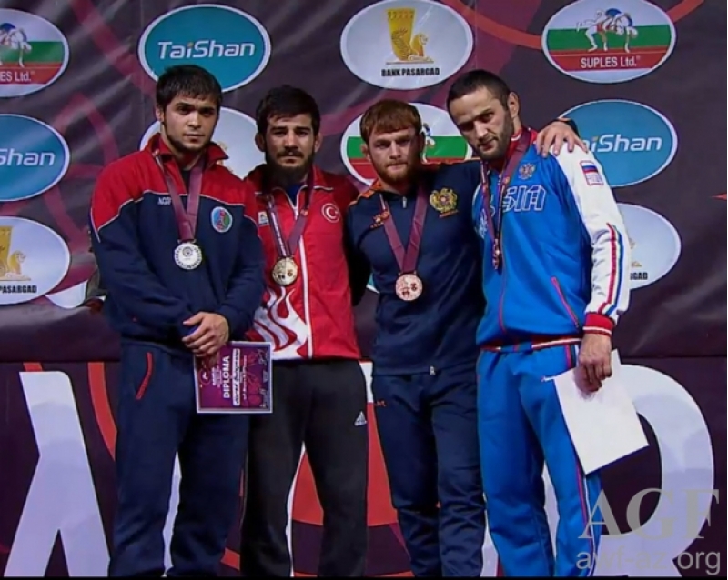 3-cu-gunde-daha-2-medal