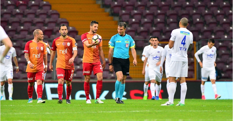 qalatasaray-dogma-meydanda-uduzdu