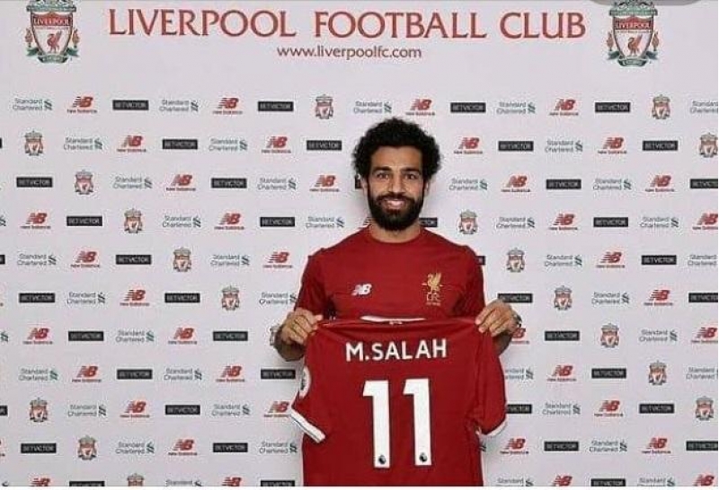 liverpulun-futbolchusu-en-yaxshi-sechildi
