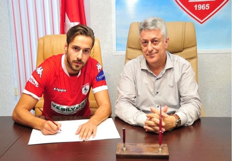 azerbaycan-millisinin-sabiq-uzvu-samsunsporda