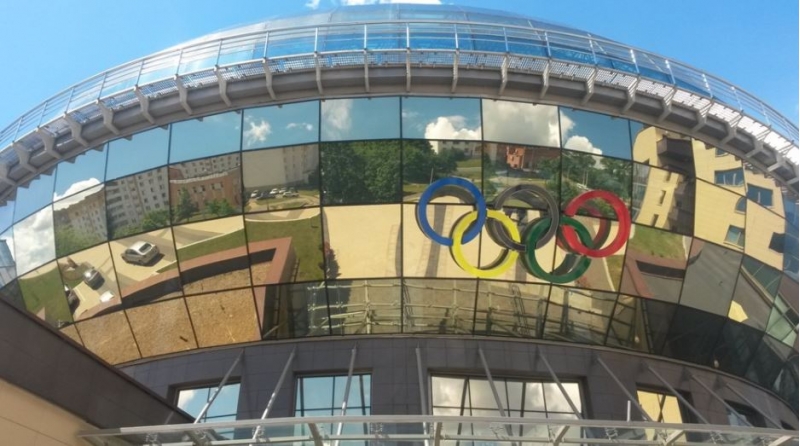 azerbaycanli-jurnalistler-belarus-milli-olimpiya-komitesini-ziyaret-edibler