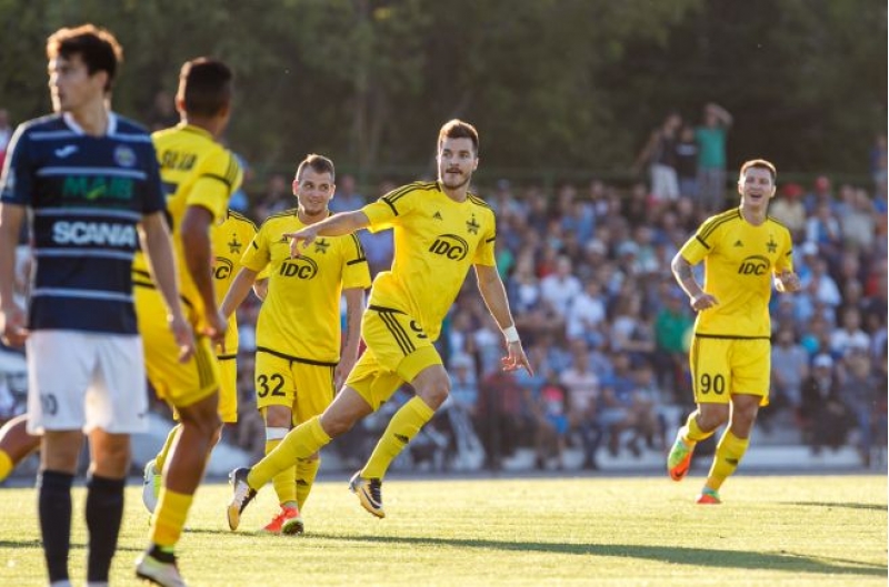 qarabagin-reqibinden-qelebe
