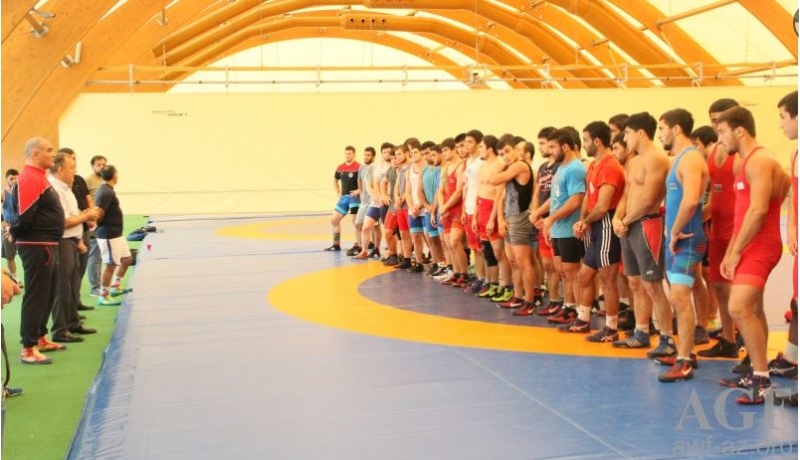 azerbaycan-sechmesi-dunya-chempionatina-bu-heyetle-yollanir