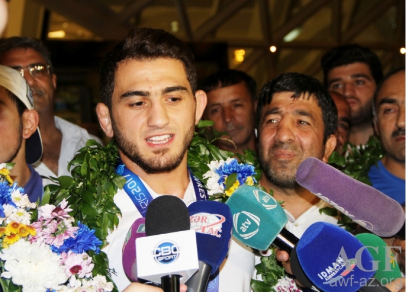 haci-eliyev-olimpiya-chempionu-olmaq-isteyirem