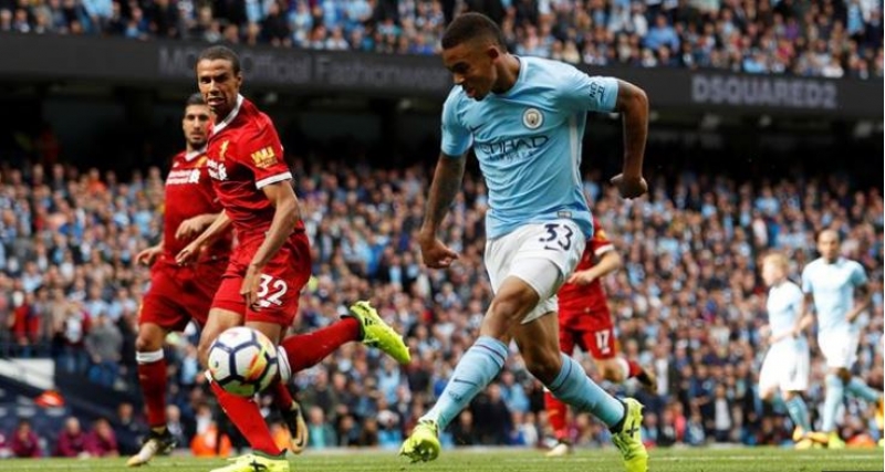 manchester-siti-liverpula-aman-vermedi