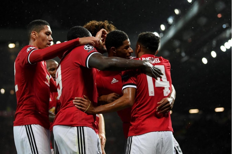 machester-yunayted-seferde-merhele-adladi
