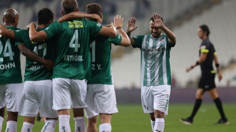 deniz-yilmaz-dubl-etdi-bursaspor-novbeti-merhelede