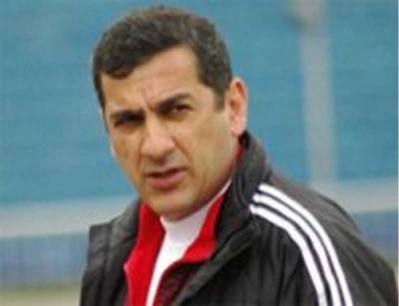 yunis-huseynov-azarkeshlere-seslendi